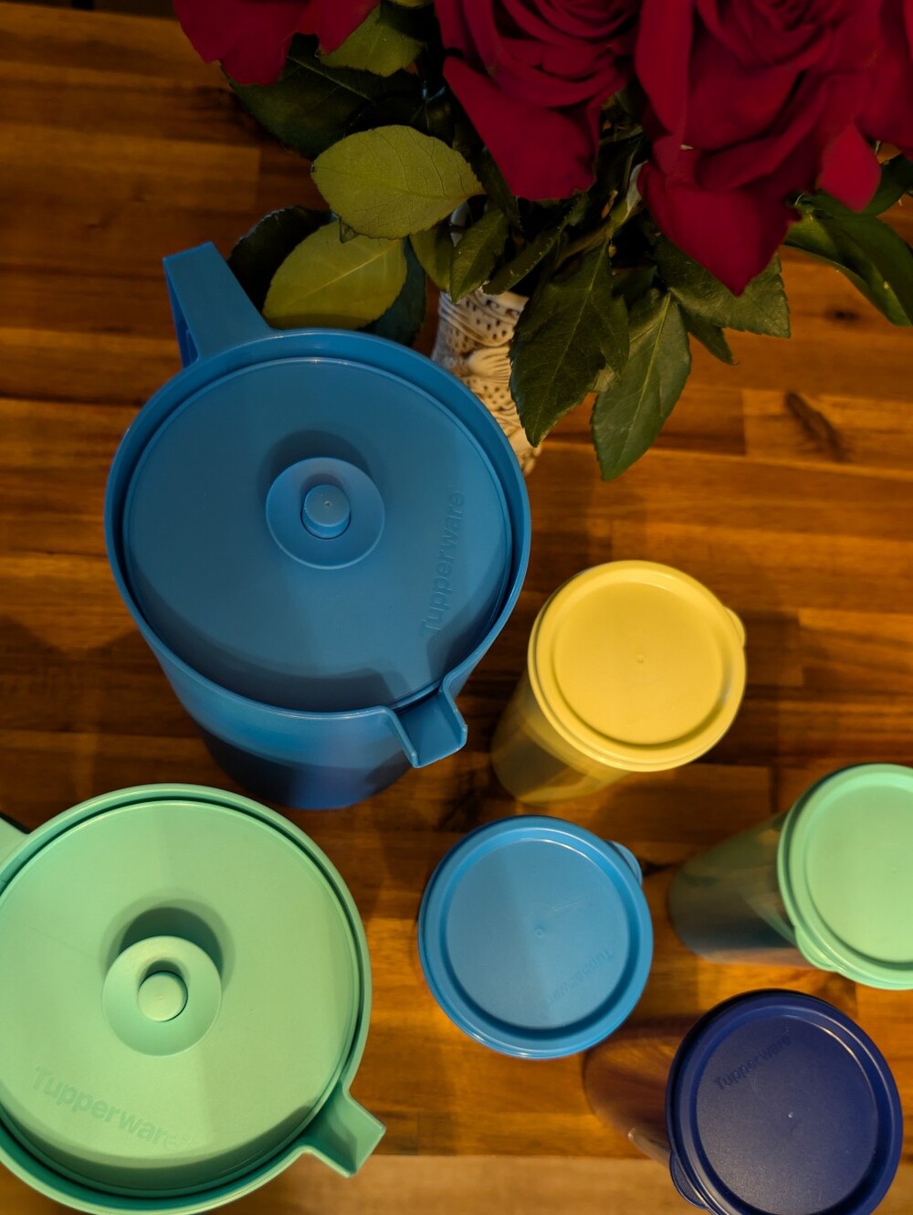 Tupperware (Never Used) - Picture 2 of 5